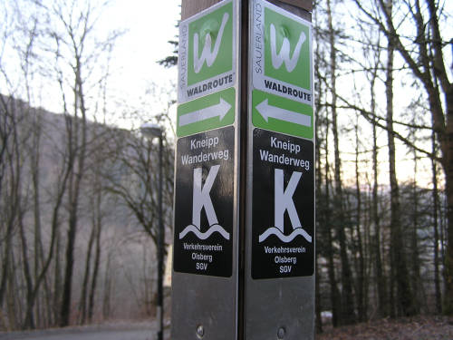 Wanderzeichen vom Kneippweg Olsberg